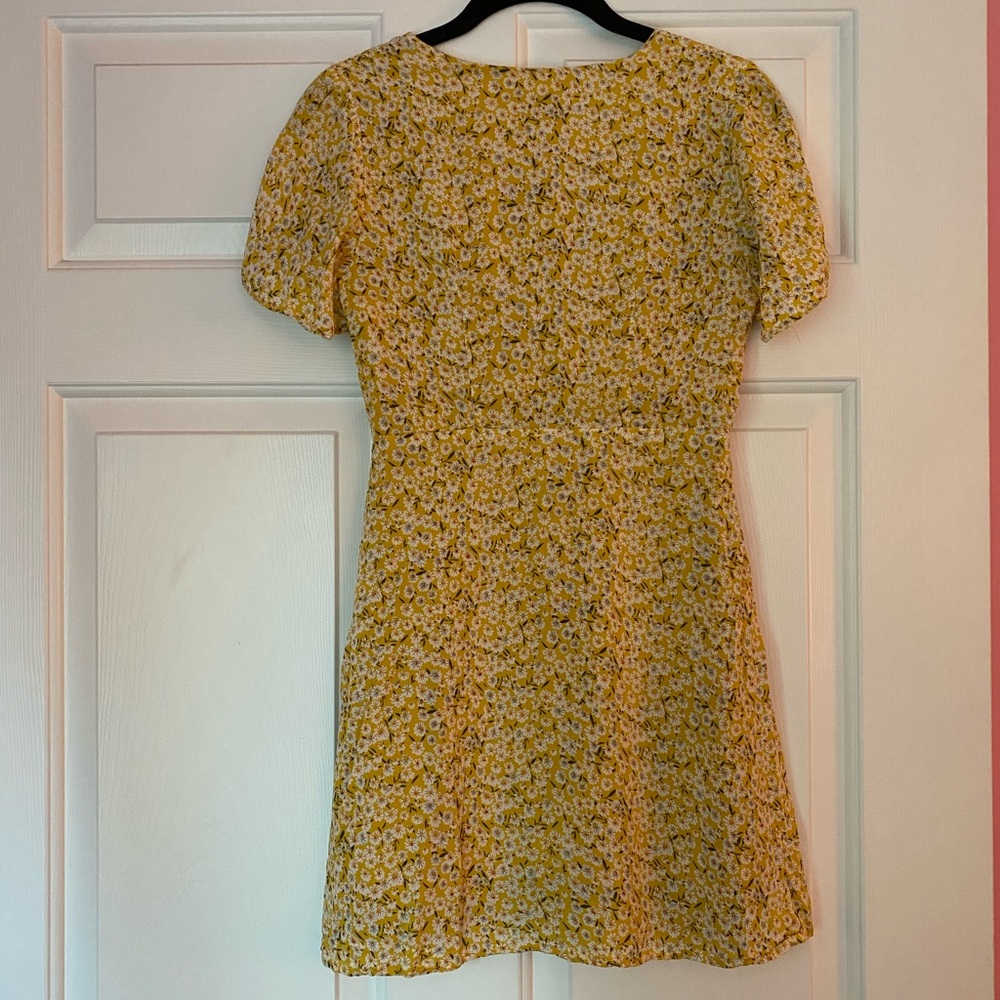 ❌SOLD❌ Princess Polly Dress - Picture 3 of 5